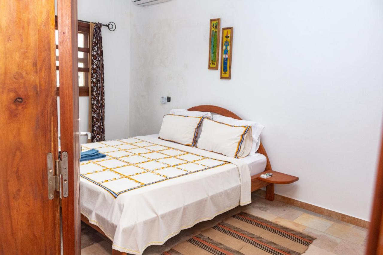 Hotel Otsunami لومي المظهر الخارجي الصورة